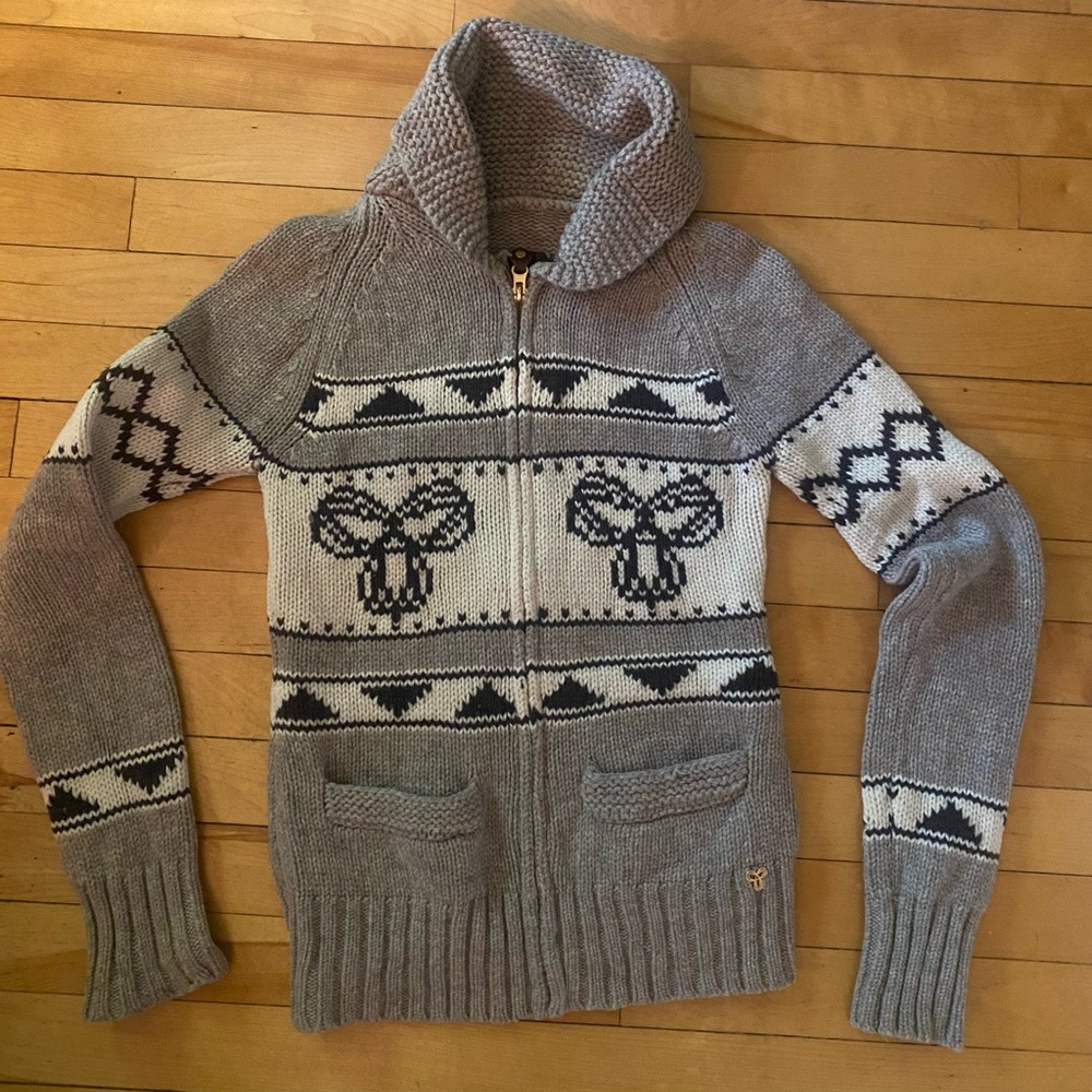 TNA Sea To Sky Cowichan Wool Sweater Logo aritzia Tribal Zip Jacket Small
